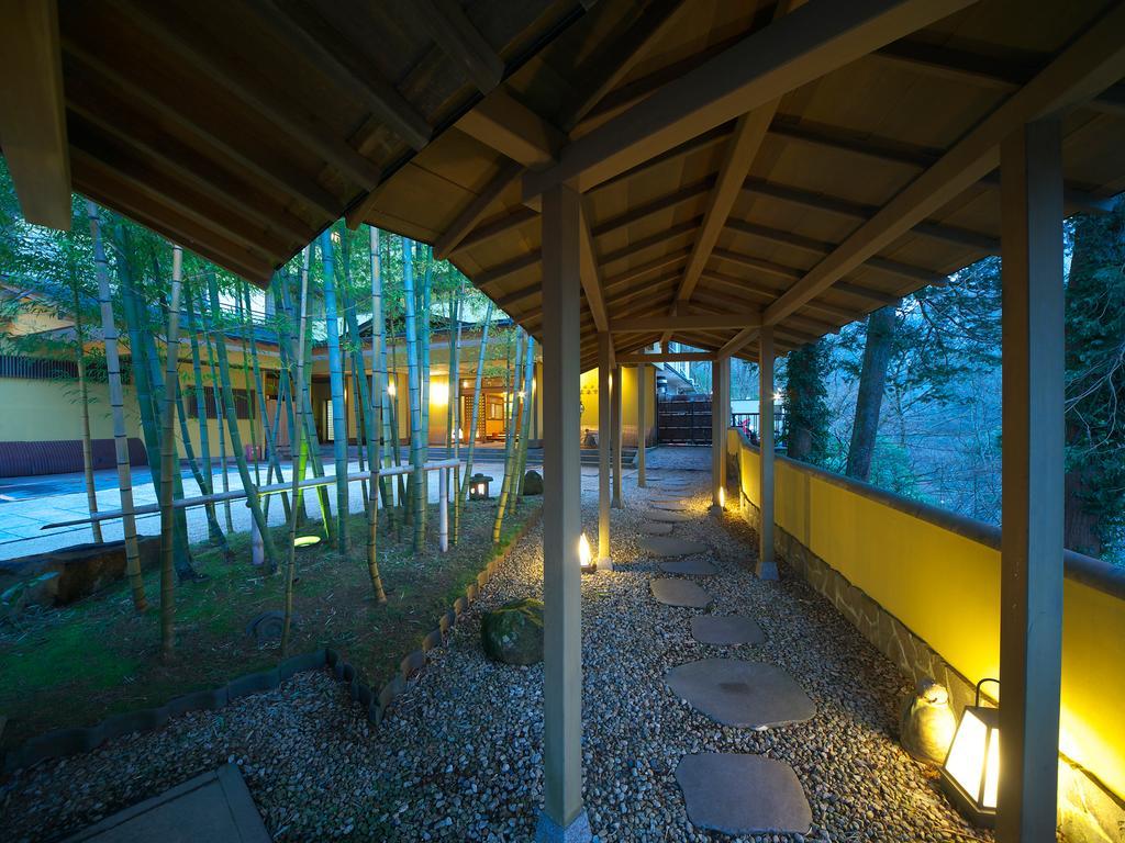 Musashino Bekkan Хаконе Экстерьер фото