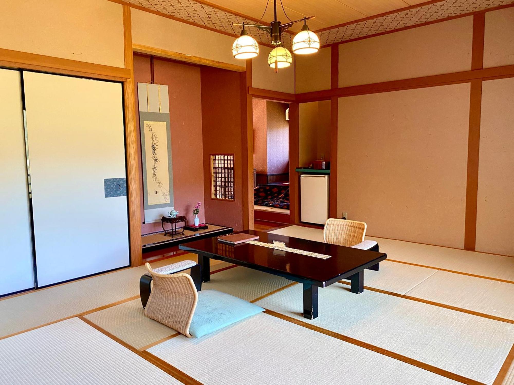 Musashino Bekkan Хаконе Экстерьер фото